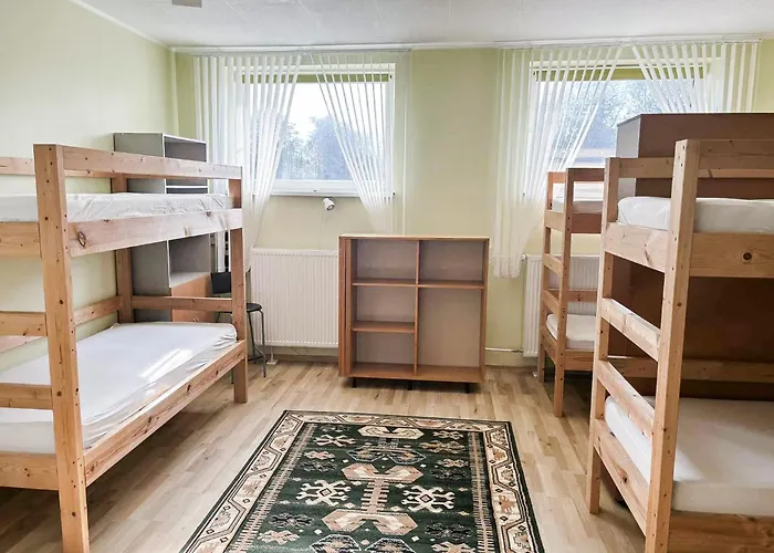 Uku بيت شباب تالين